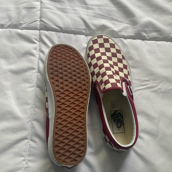 VANS CHECKERED SLIP ONS - Picture 3 of 3